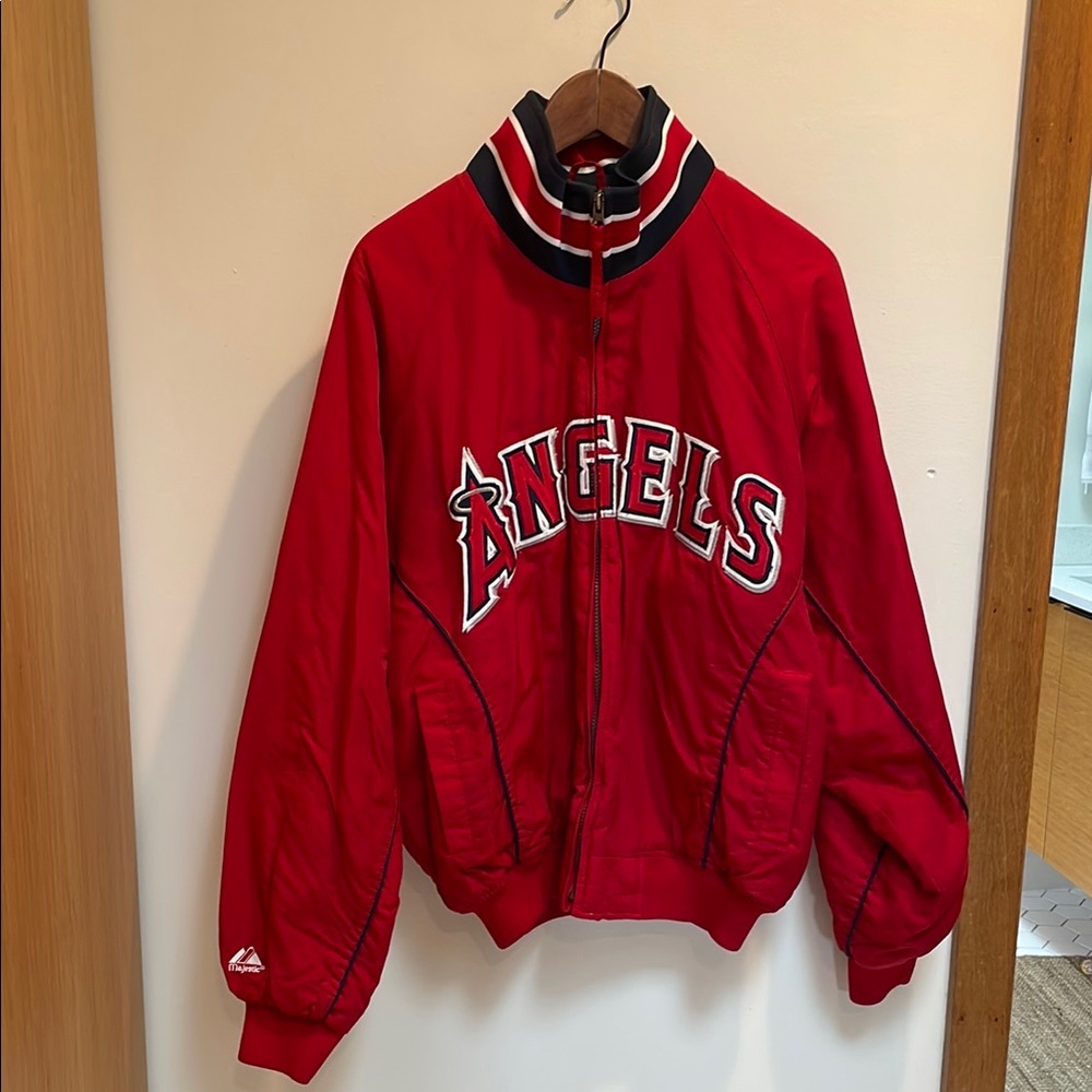 Angels Heavy duty baseball jacket by Majestic